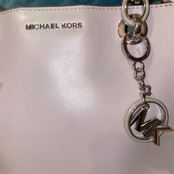Gray Michael Kors satchel bag - Picture 7 of 7